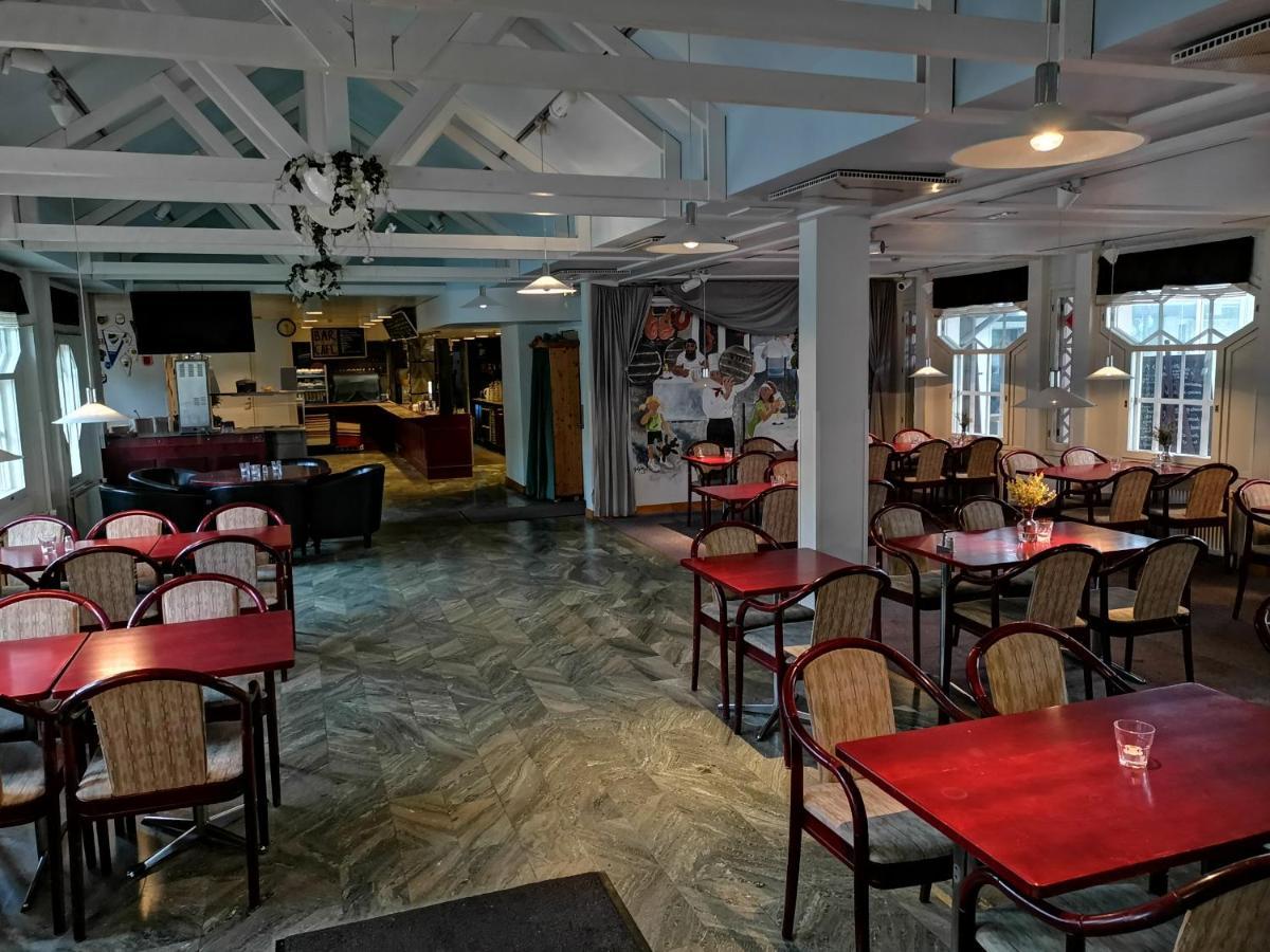 Hotel Cikada 마리에하믄 외부 사진